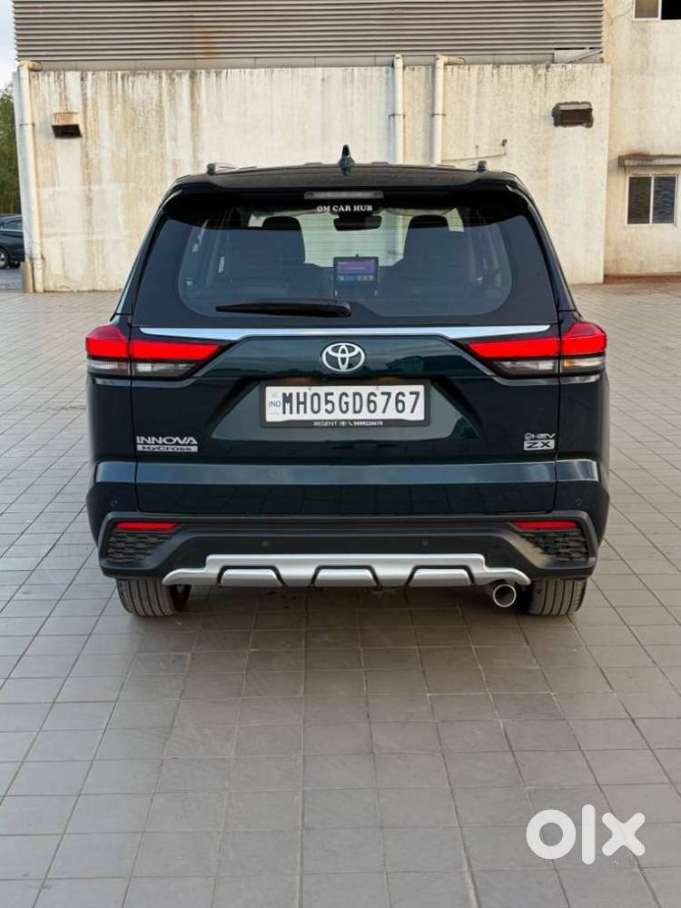 Toyota Innova Hycross 2.0 Zx (o) Hybrid 7 Str, 2026, Petrol