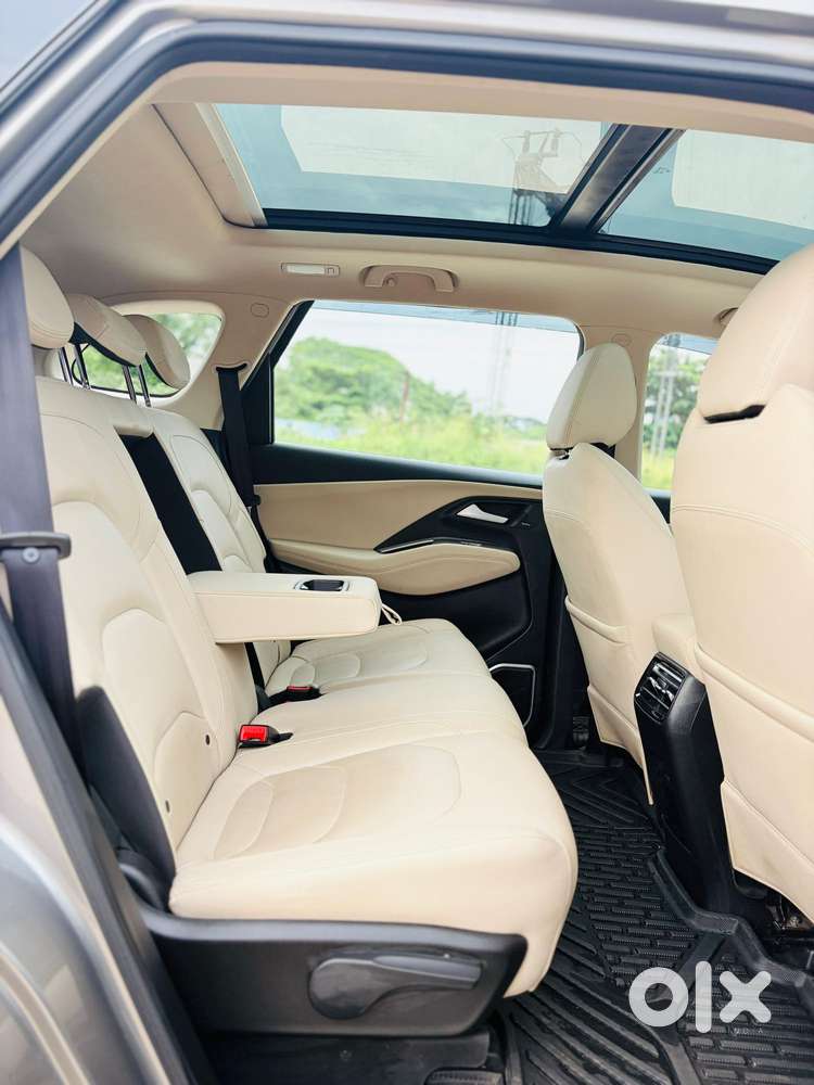 Mg Hector Savvy Pro Cvt, 2023, Petrol