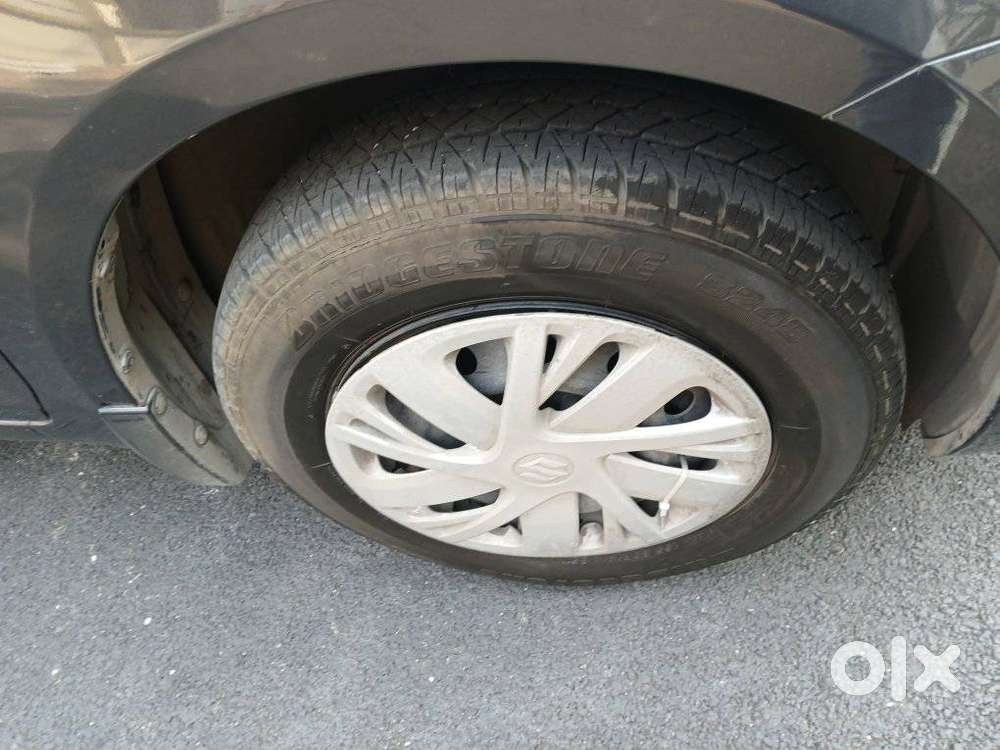 Maruti Suzuki Swift Vxi, 2015, Petrol