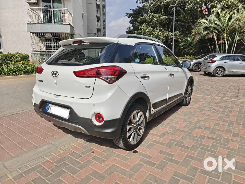 Single-owner I20 Active Top Spec (sx, 6 Airbags) 90k Km Greatshape