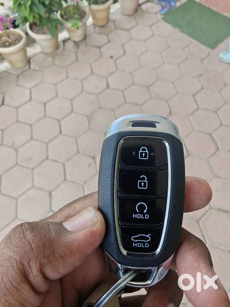 Hyundai Verna 2025 Sx Petrol Automatic