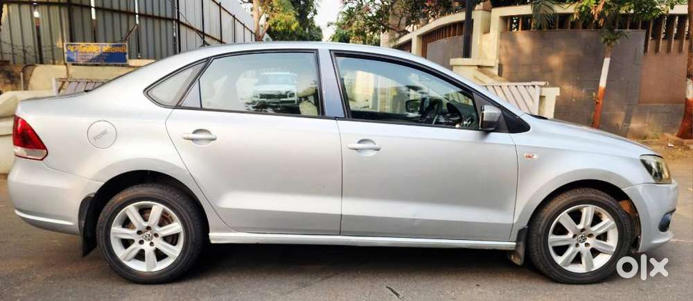 Volkswagen Vento 2010-2013 Petrol Highline At, 2011, Petrol