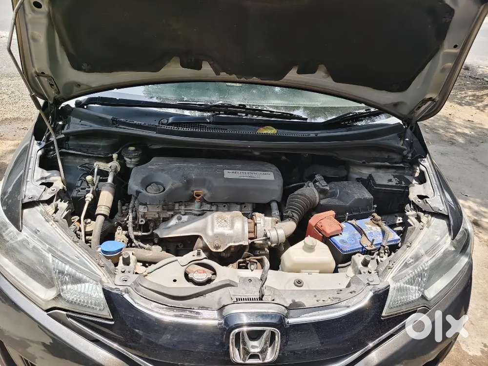 Honda Jazz 2015 Diesel 80000 Km Driven