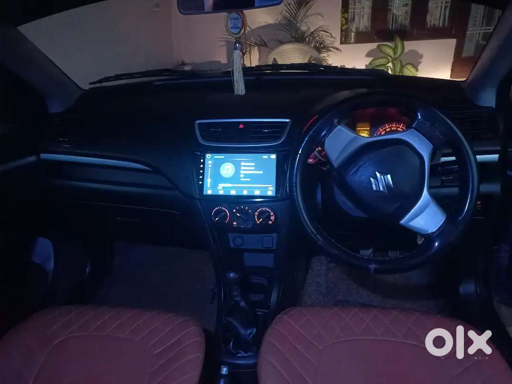 Maruti Suzuki Swift Vxi Petrol
