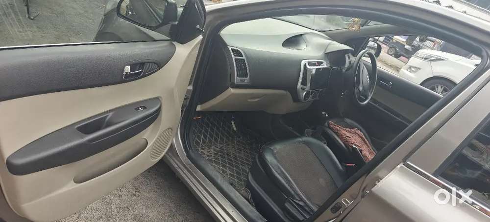Hyundai I20 Diesel Manual 2012