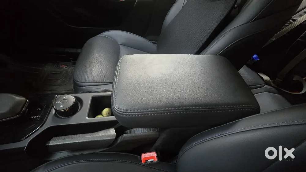 Tata Nexon Creative Plus Dca Dark Edition