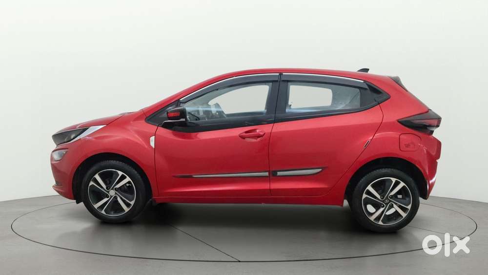 Tata Altroz Xz Plus I-turbo (s), 2023, Petrol