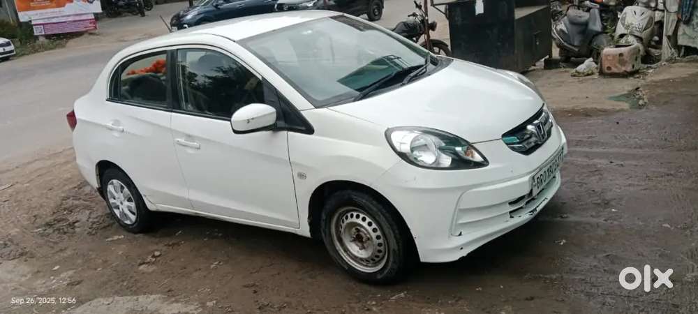 Honda Amaze 2013