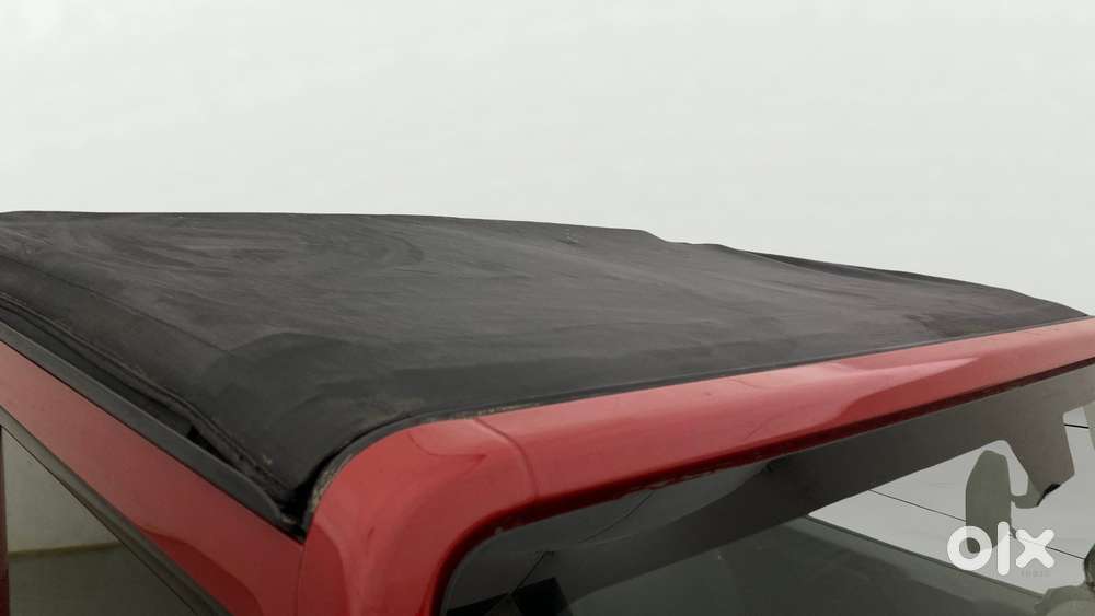 Mahindra Thar Lx 4-str Convertible At, 2022, Petrol