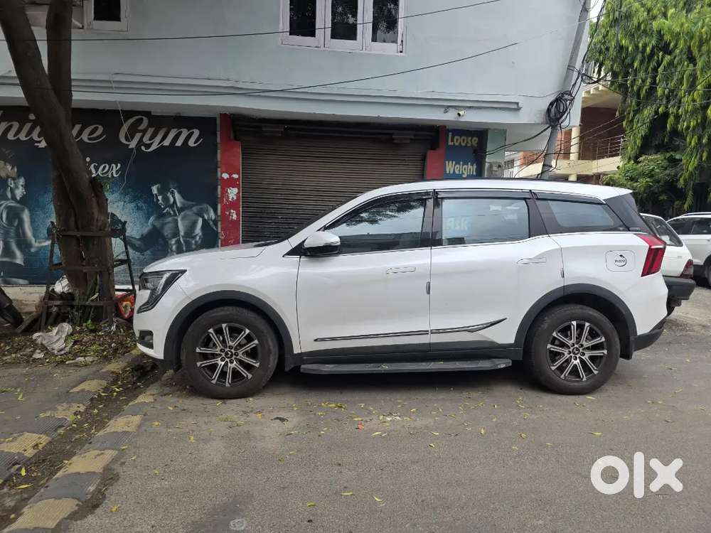 Mahindra Xuv700 Petrol 2025