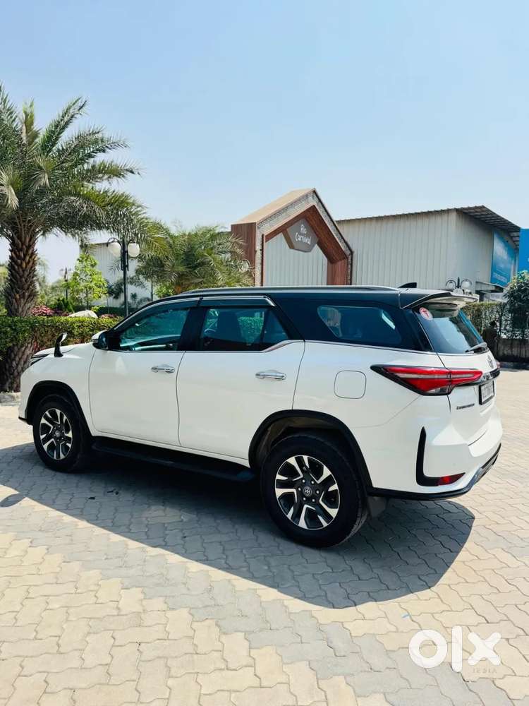 Toyota Fortuner Legender, 2021, Diesel