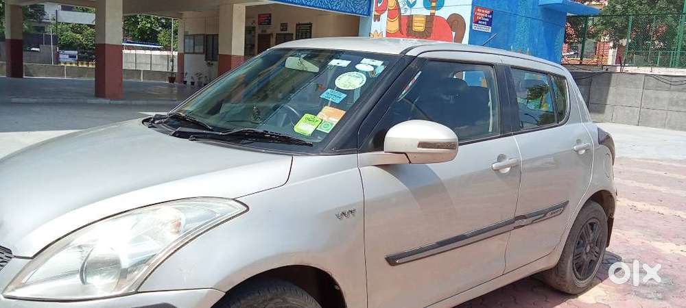 Maruti Suzuki Swift Vxi + Manual, 2015, Petrol