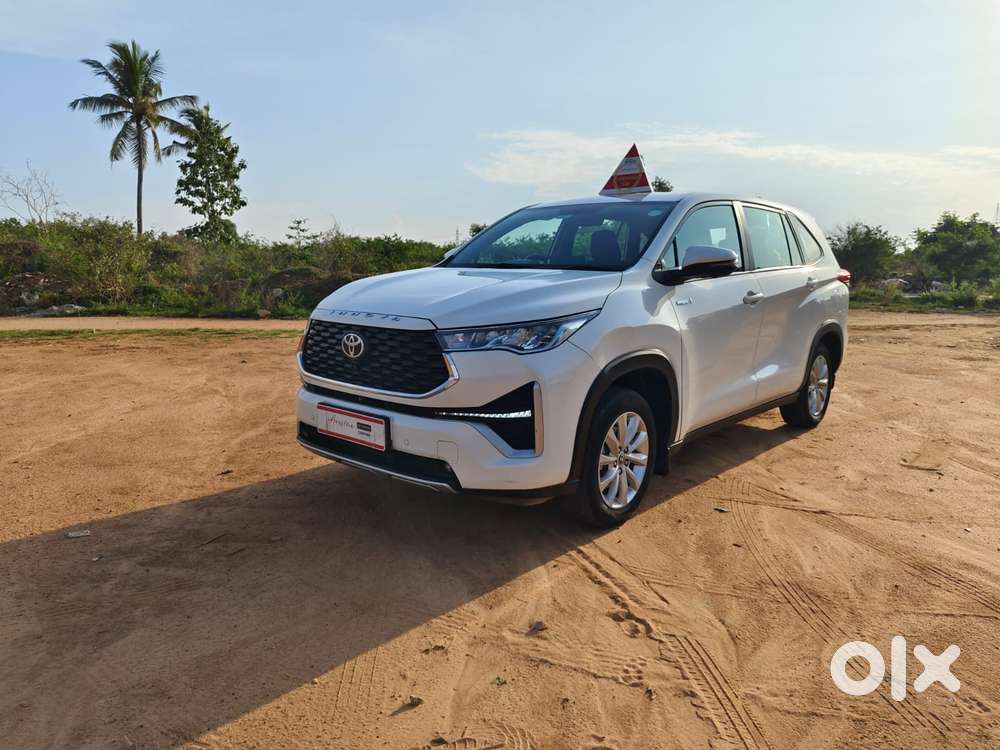 Toyota Innova Hycross 2.0 Vx Hybrid 7 Str, 2024, Petrol