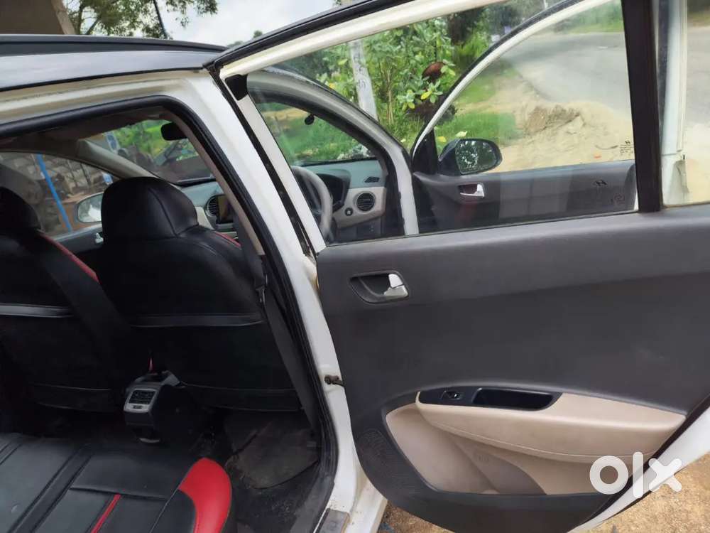 Hyundai Grand I10 Sportz 2015