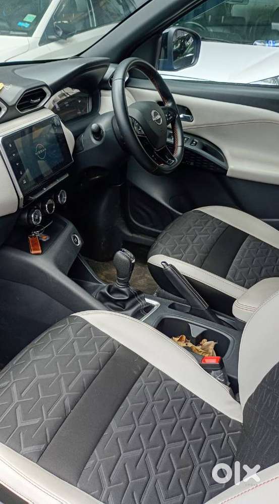 Nissan Magnite, 2025, Petrol