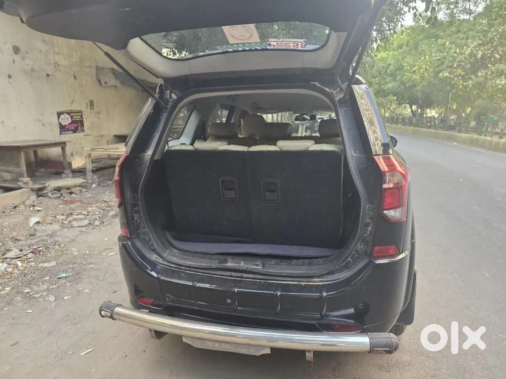 Mahindra Xuv500 2018 Diesel Well Maintained