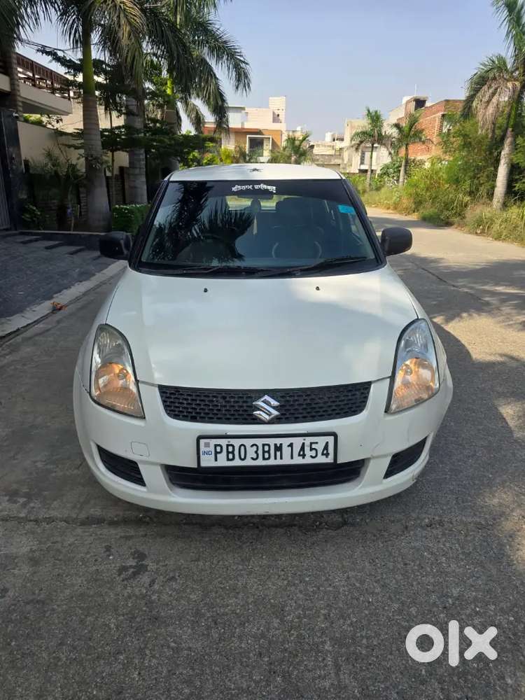 Maruti Suzuki Swift 2008 Petrol 70000 Km Driven