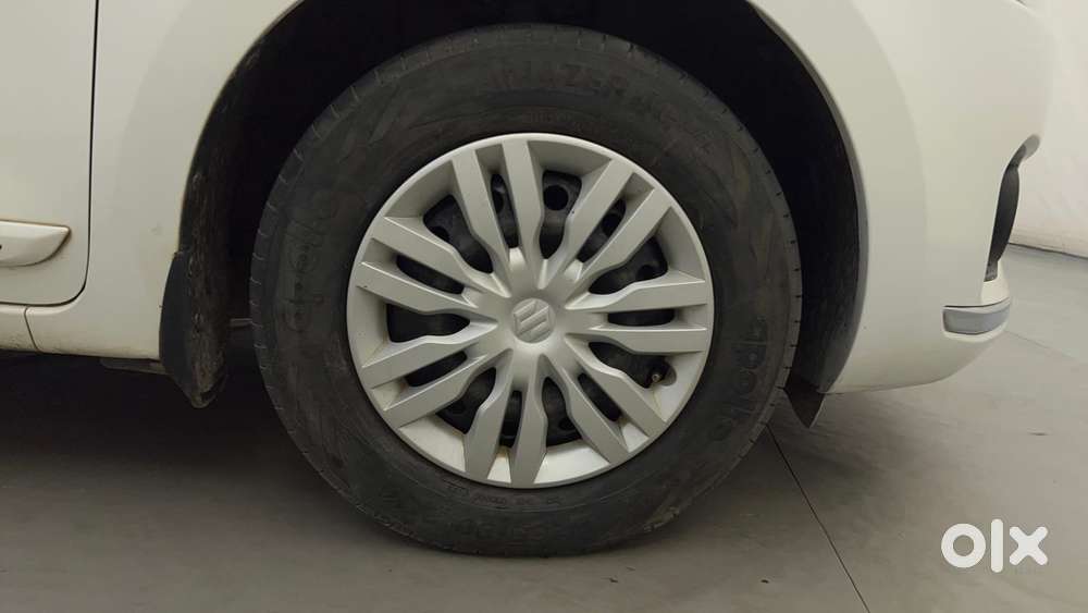 Maruti Suzuki Dzire 1.2 Vxi Amt, 2018, Petrol