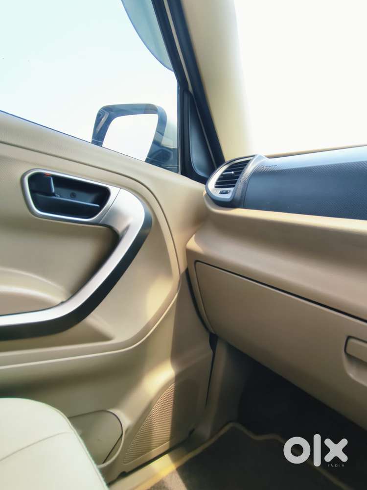 Mahindra Bolero Neo 1.5 N 10, 2023, Diesel