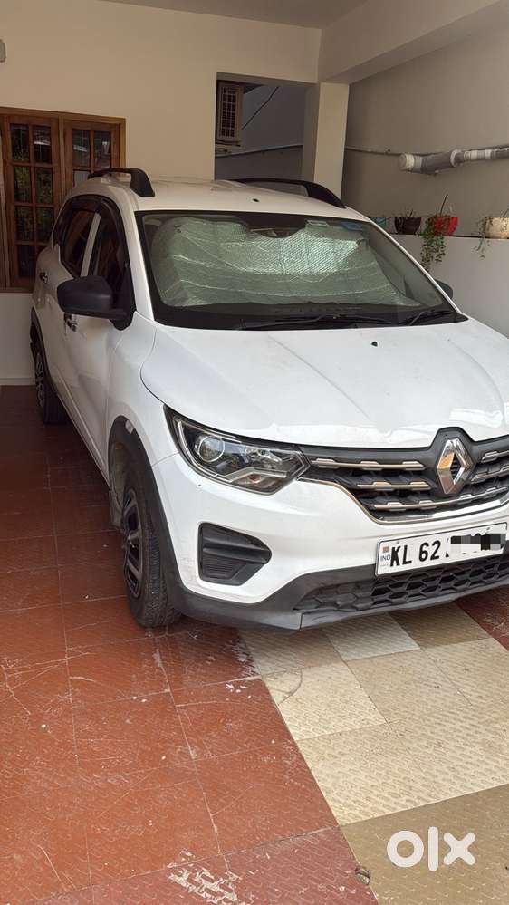 Renault Triber 1.0 Rxe, 2020, Petrol