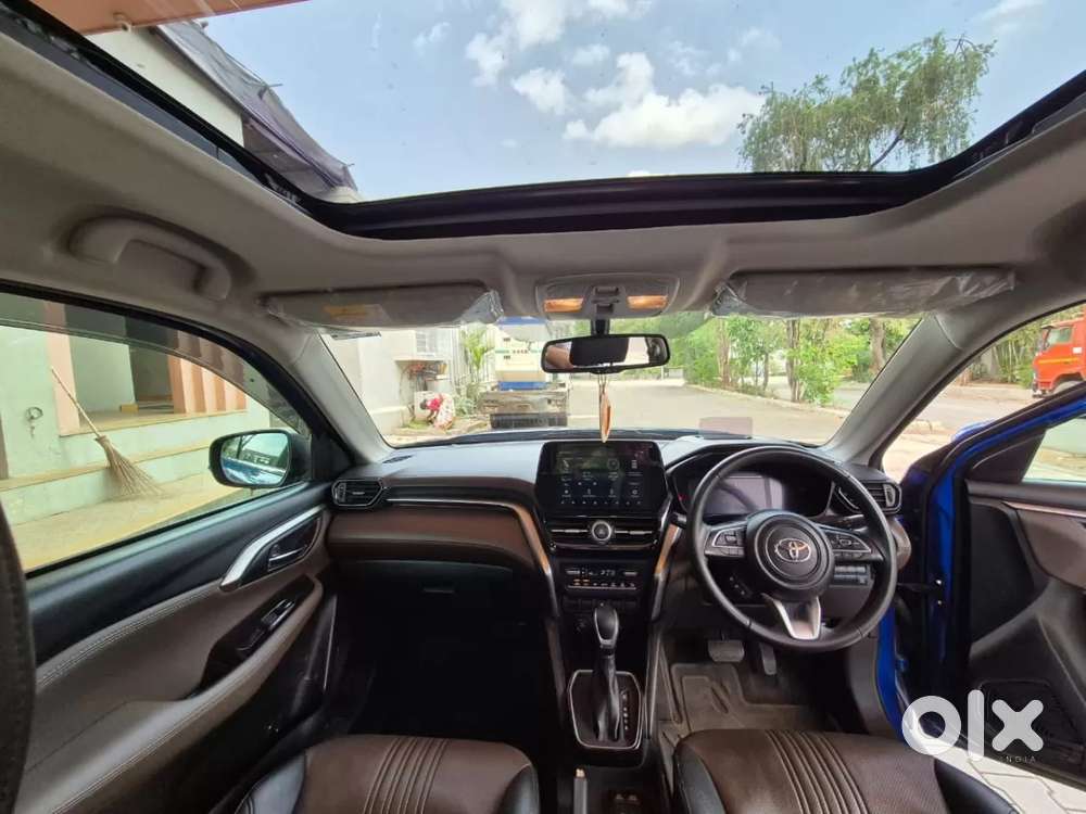 Toyota Urban Cruiser Hyryder 1.5 V Hybrid, 2022, Petrol