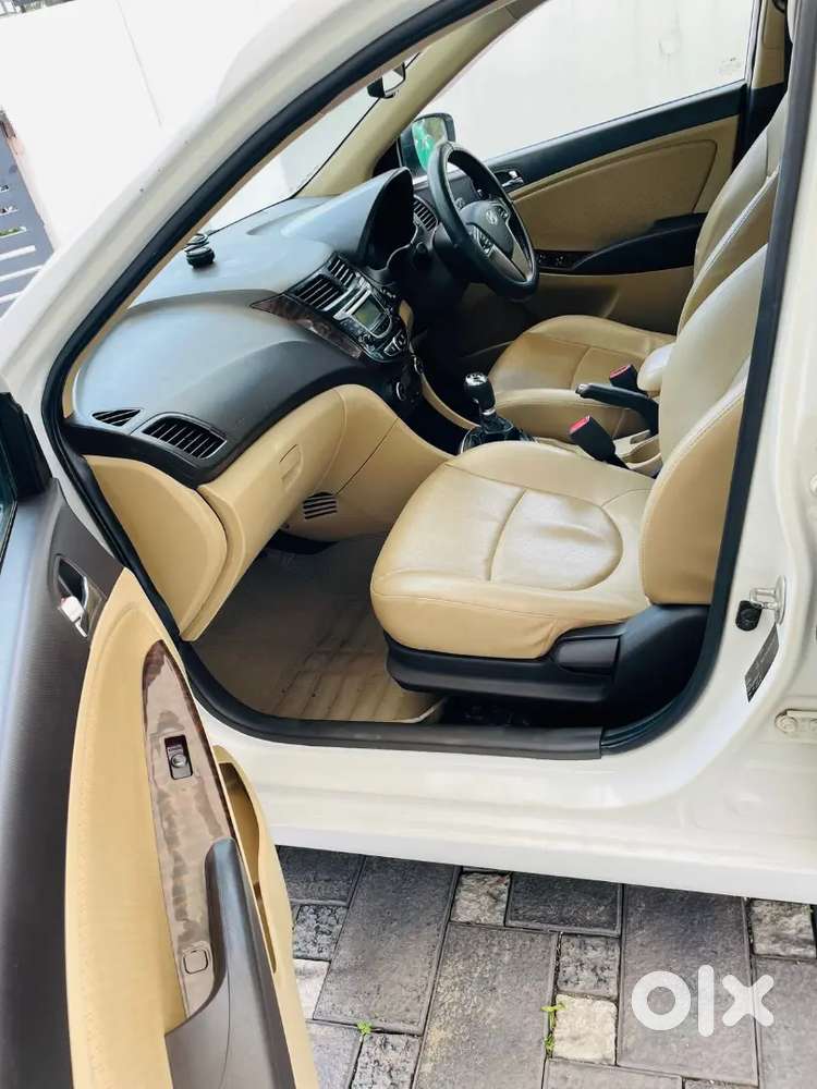 Hyundai Verna 2014 Full Option Manual