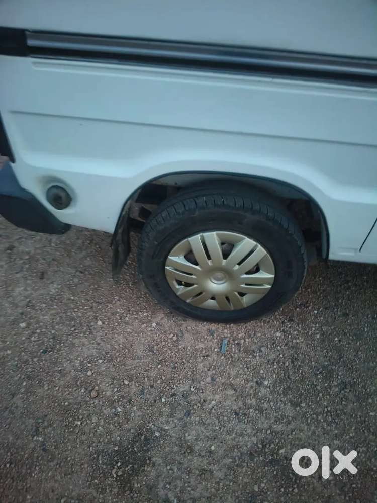 Maruti Suzuki ओमनी 1,60000