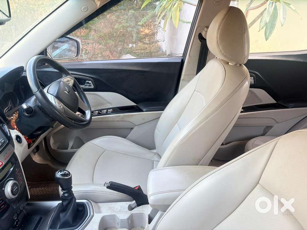 Xuv300 W8 Top Model 2023 December