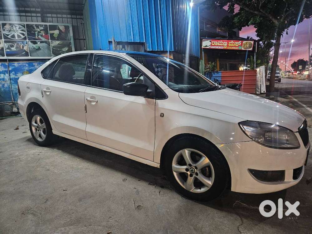 Skoda Rapid 2015 Diesel At For Sale