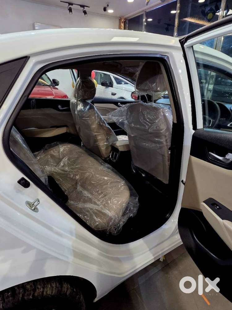 Hyundai Verna 1.5 S Plus Diesel Mt, 2022, Petrol