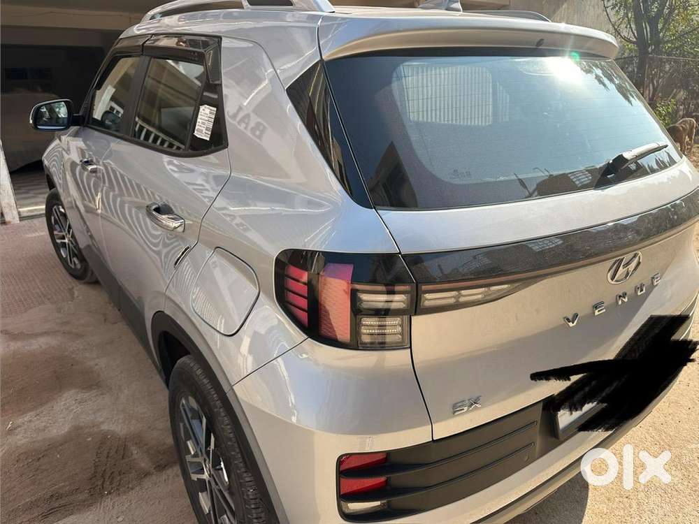 2022 Hyundai Diesel Manual 25000 Km Car