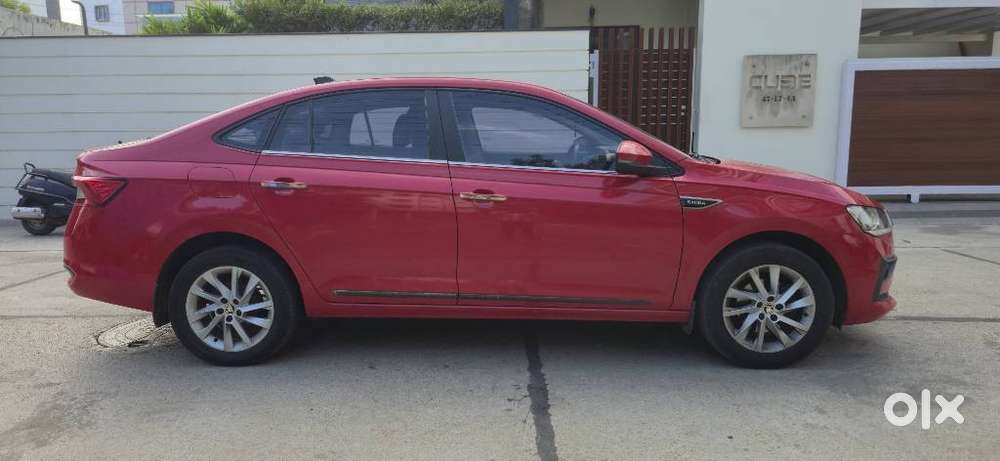 Skoda Slavia Ambition 1.0l Tsi Mt, 2022, Petrol