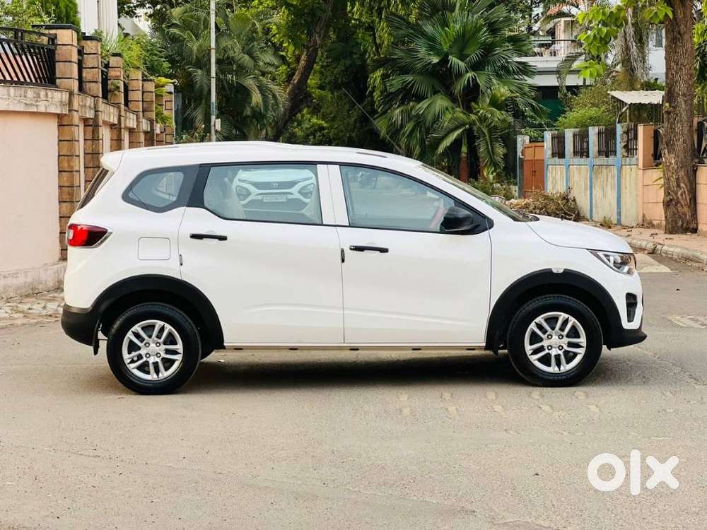 Renault Triber Rxl, 2024, Petrol