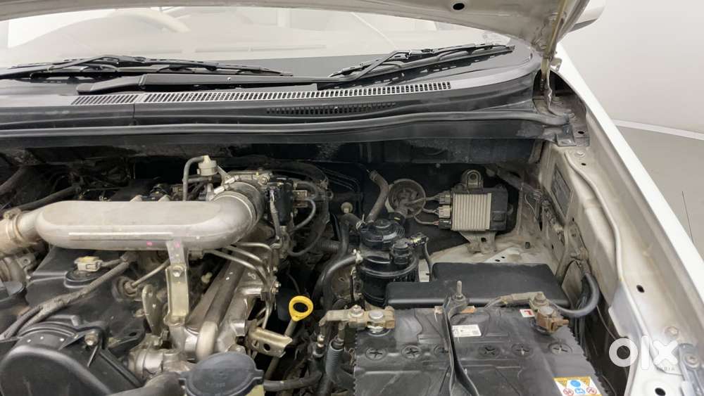 Toyota Innova 2.5 G (diesel) 8 Seater, 2012, Diesel