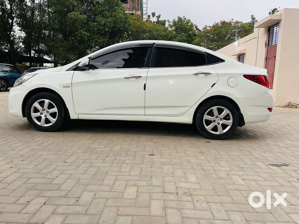 Hyundai Verna 1.6 Vtvt Sx, 2013, Cng & Hybrids