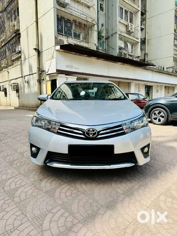 Toyota Corolla Altis 1.8g 2014