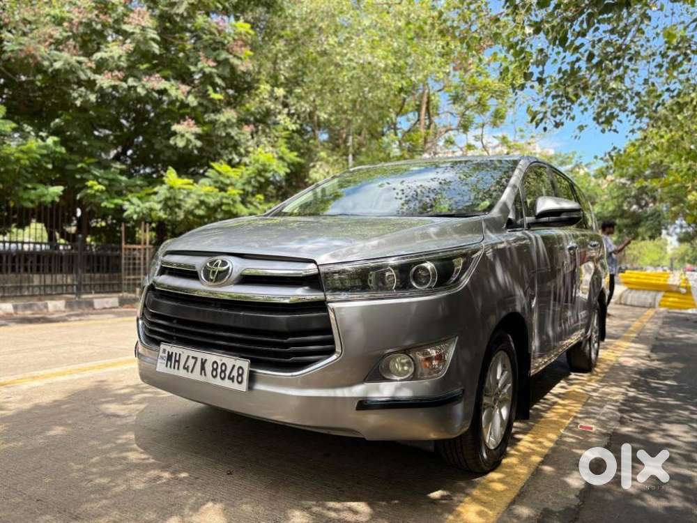 Toyota Innova Crysta 2.4 V, 2016, Diesel