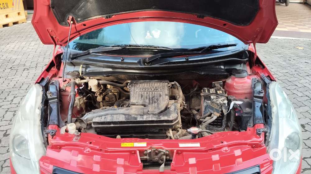 Maruti Suzuki Swift Vxi 1.2 Abs Bs-iv, 2017, Petrol