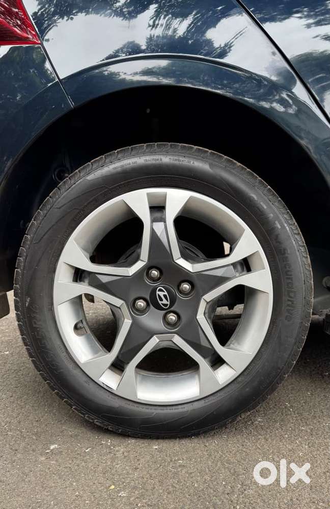 Hyundai I20 Sportz 1.2 Ivt, 2023, Petrol