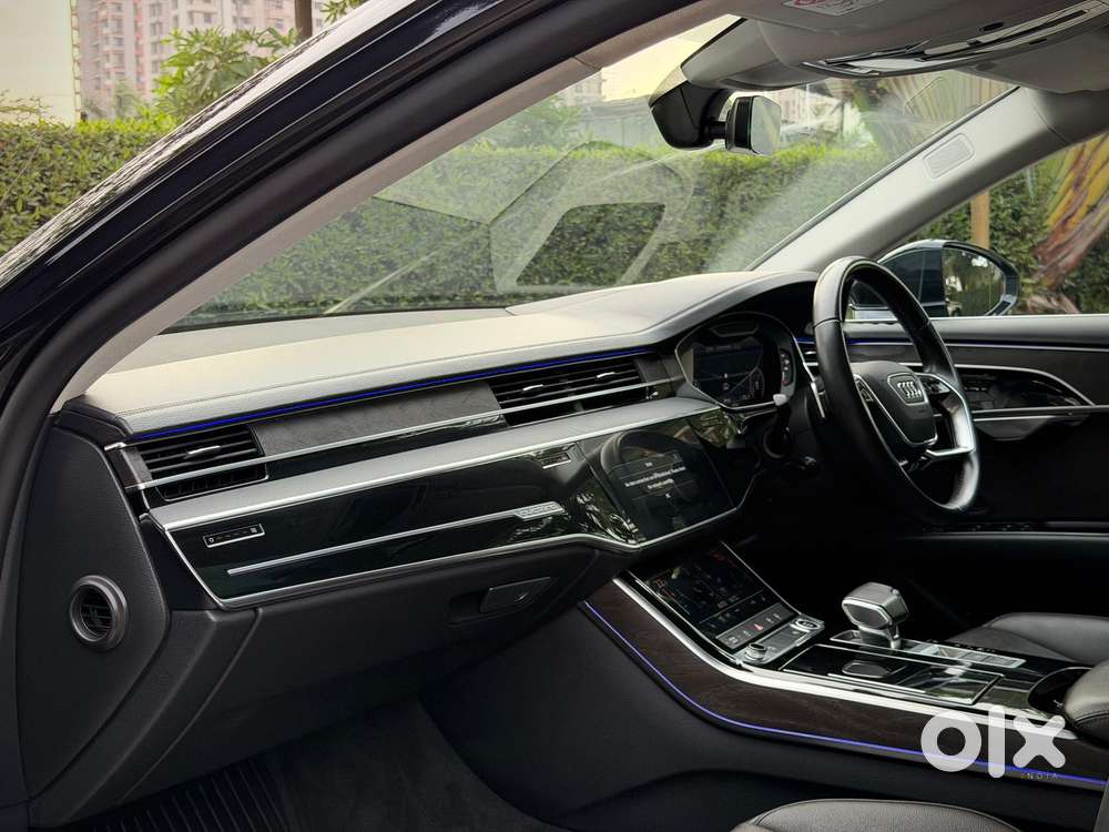 Audi A8 L Celebration Edition, 2023, Petrol