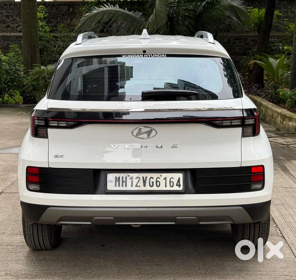 Hyundai Venue Sx Mt, 2023, Diesel