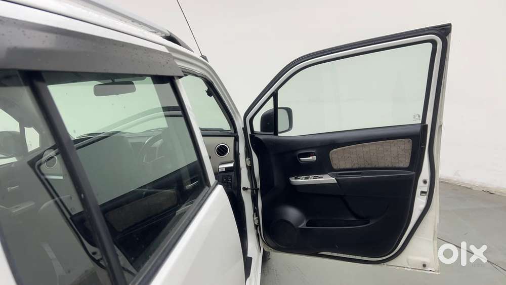 Maruti Suzuki Wagon R Vxi, 2015, Petrol