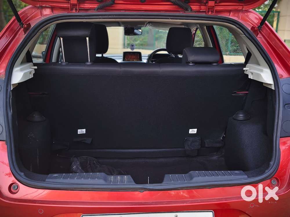Tata Altroz 1.2 Xz Plus Petrol, 2025, Petrol