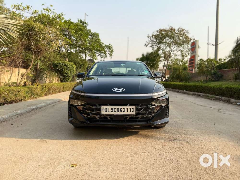 Hyundai Verna 1.5 Sx (o) Vtvt Ivt, 2025, Petrol