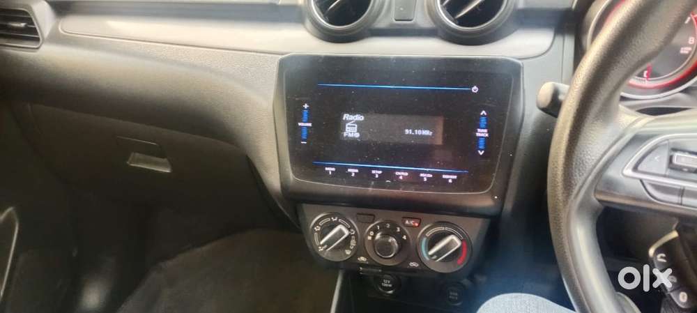 Maruti Suzuki Swift Vxi + Manual, 2021, Petrol