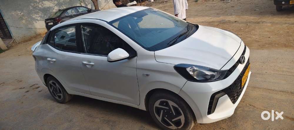 Hyundai Aura 2024 Cng & Hybrids 85000 Km Driven