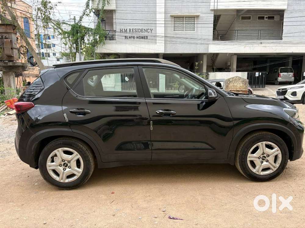 2022 Kia Sonet Htk+ 1.2 Petrol  17,000 Km  Single Owner