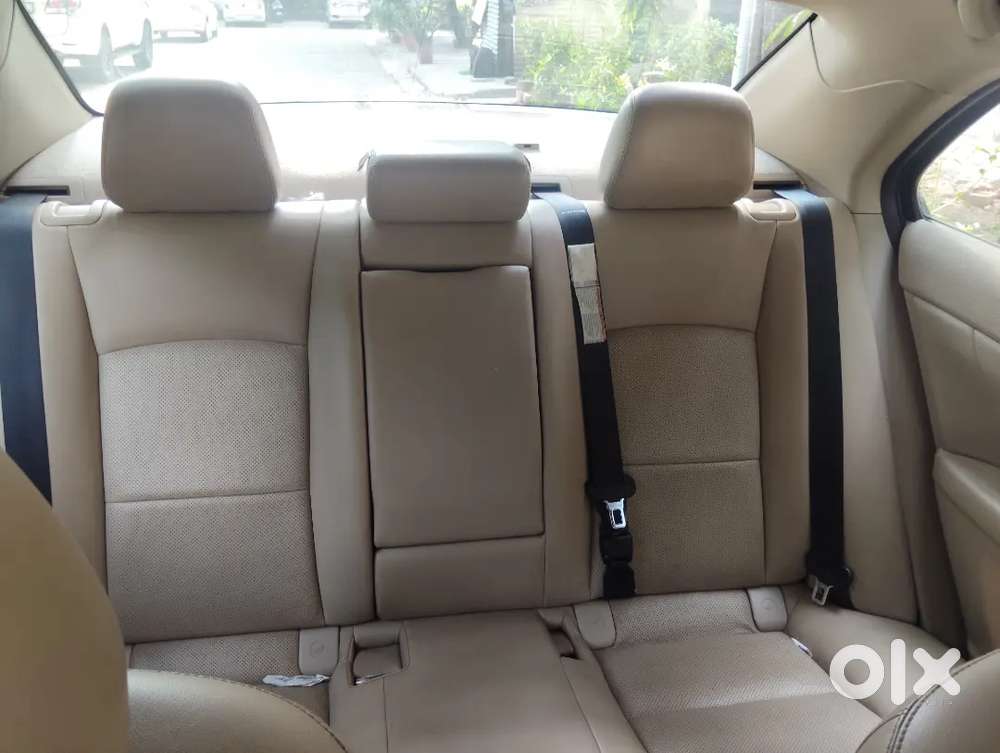 Maruti Suzuki Kizashi 2.4 Automatic Passing Till 2031