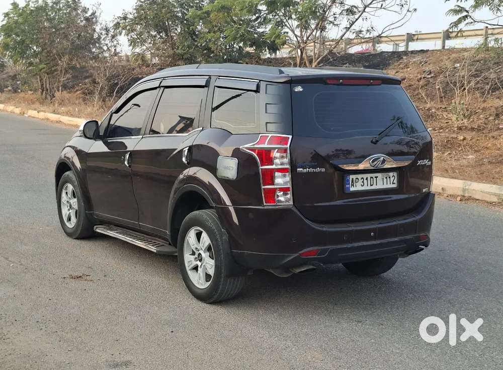 Mahindra Xuv500 2016 Diesel 130000 Km Driven