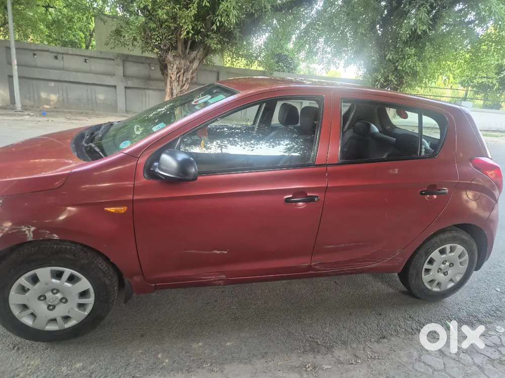 Hyundai I20 2012 Petrol 96000 Km Driven